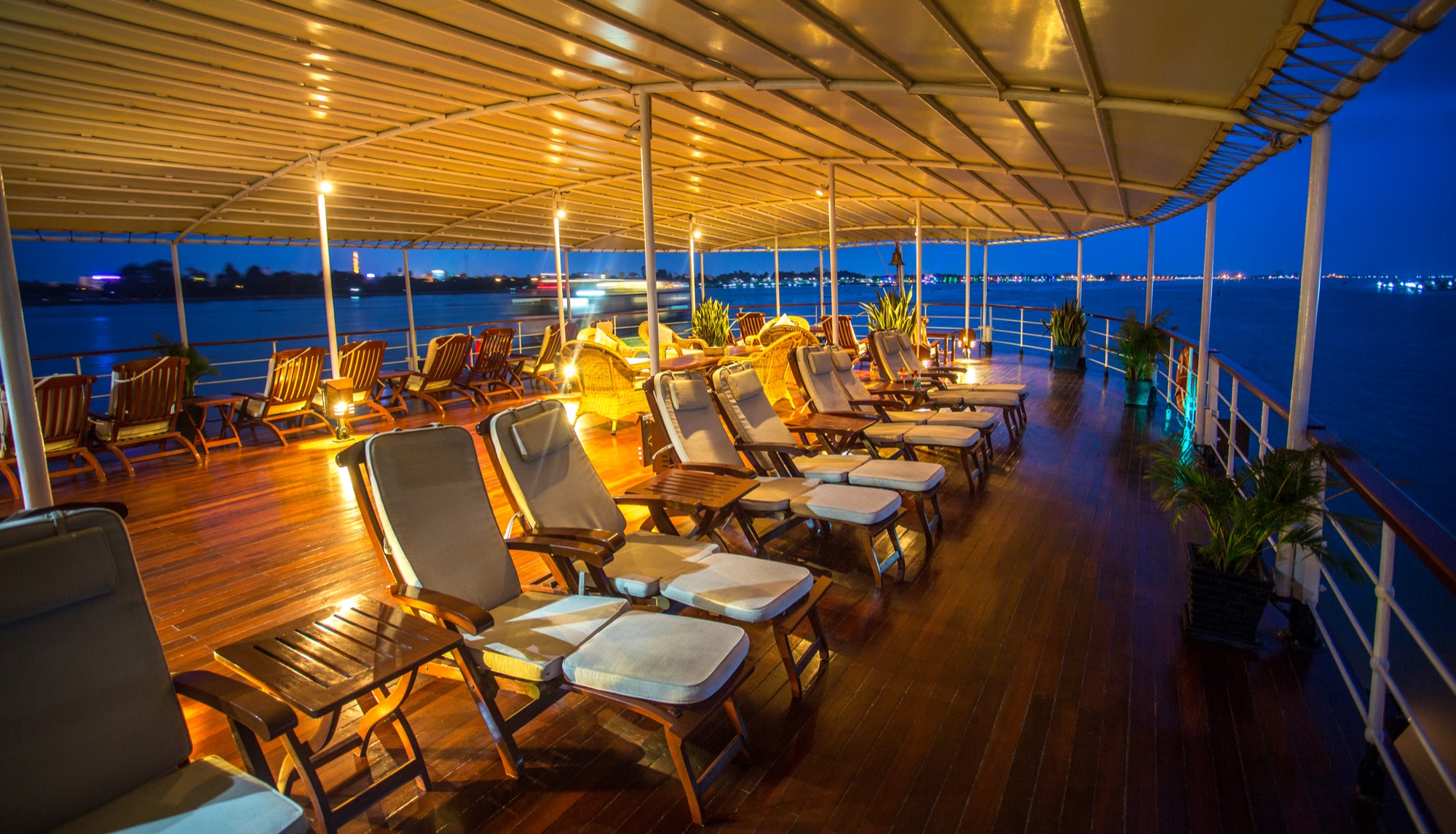 Pandaw RV Mekong Pandaw Sun Deck.jpg